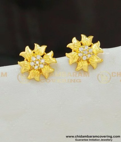 Buy Crunchy Fashion Gold Plated Heart Shape White Stone Stud Earrings for  Women Online