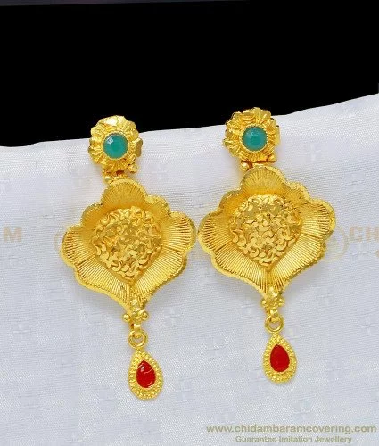 Latest Simple Gold Earrings Design Online - PC Chandra