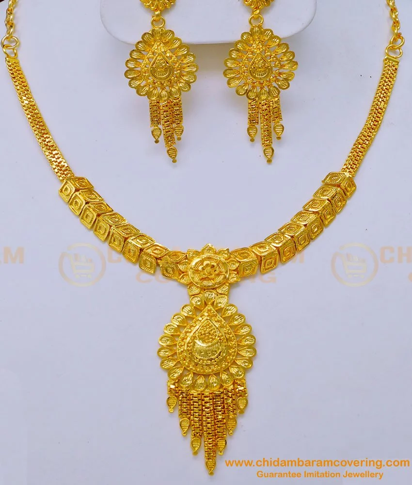 Latest gold necklace on sale designs with earrings