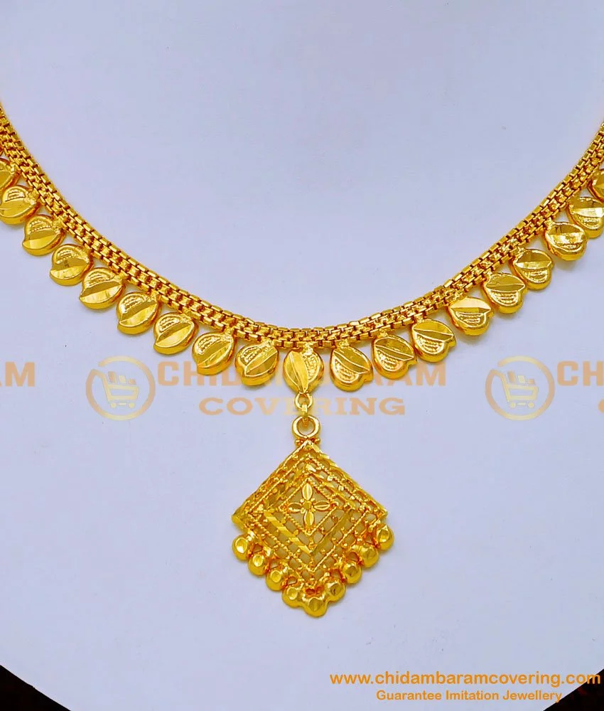 Latest plain gold necklace on sale designs