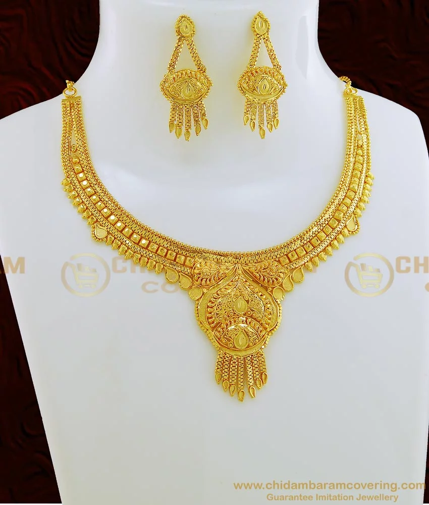 Buy Traditional Gold Necklace Design First Quality Gold Forming Plain ...