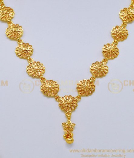 Buy Unique Pattern Stunning Gold Pearl Chain Heart Design with White ...