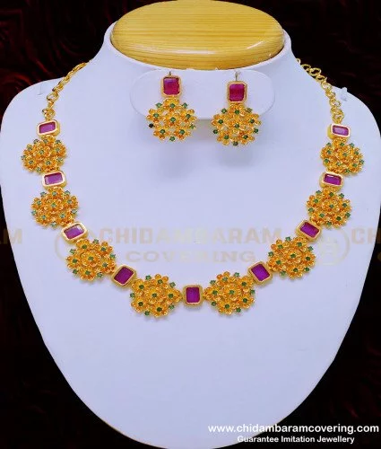 Baby gold clearance necklace designs